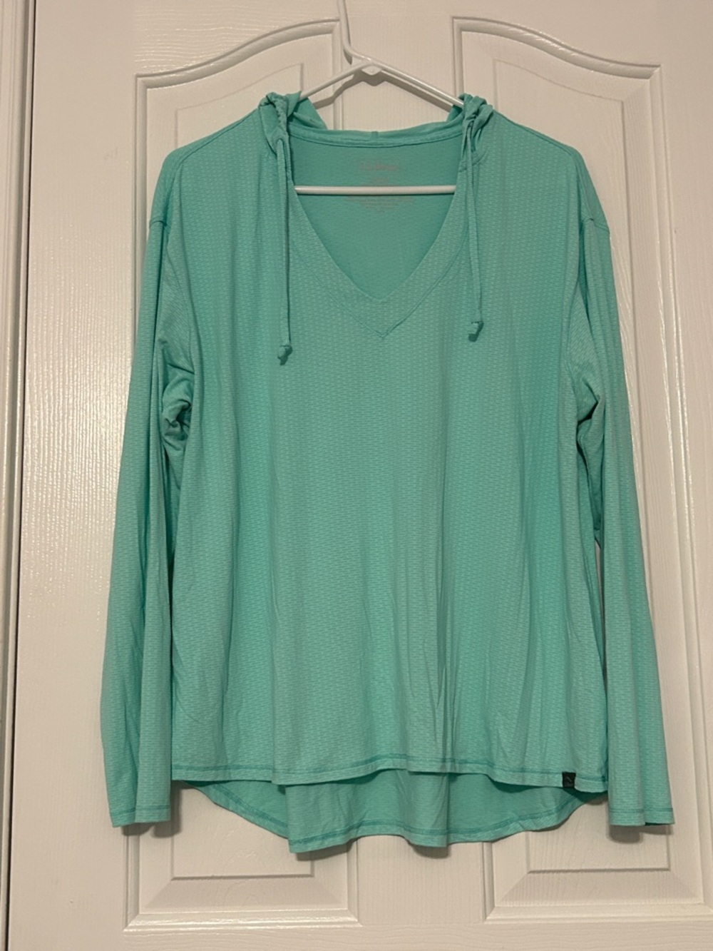 L.L. Bean Mint Green V-Neck Hoodie Top - Women's Large